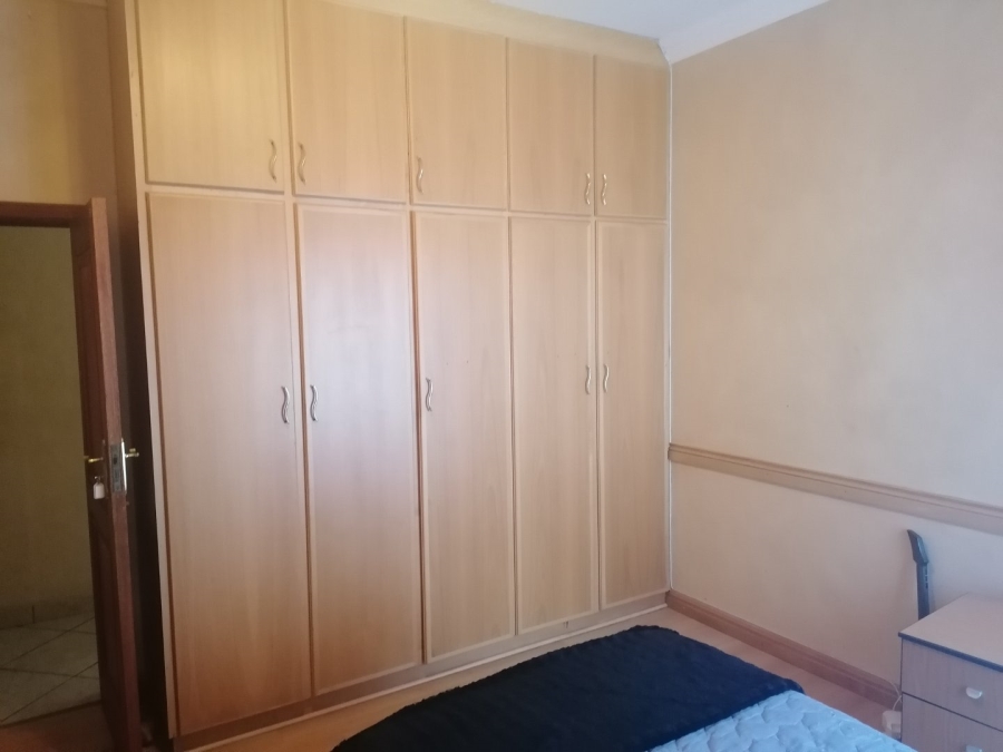 5 Bedroom Property for Sale in Doringkruin North West